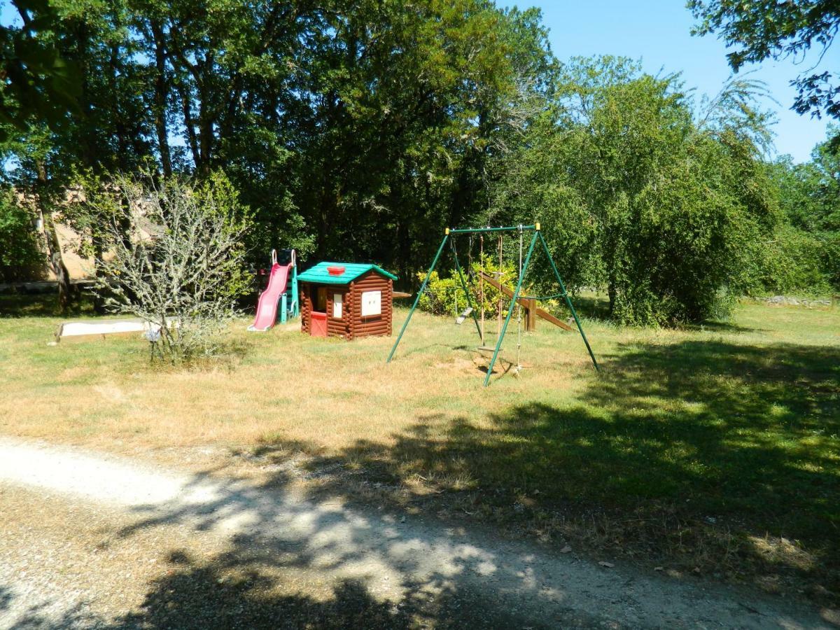 Les Gites Des Dryades Vers  Exterior photo